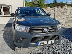 Toyota Hilux 2.4D,110kW ,odnímatelný hardtop ,tažné DPH