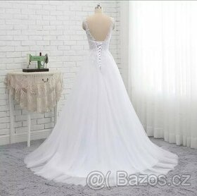 Nové čistě bílé svatební šaty xs-m a l-xl