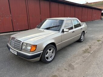 Mercedes w124 300 D turbo na opravu, dily