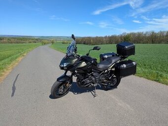 Versys 650 MY 2020 - Khaki/Black s kufry SW Motech Trax ION