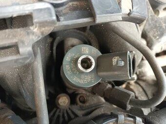 Vstřiky 1,6 HDi TDci Peugeot Citroen Ford 0445110259