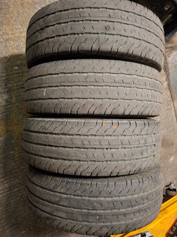 Sada letních dodávkových pneu Continental 215/70 R15 C