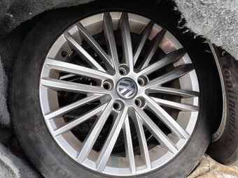 alu kola VW r17"