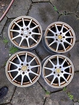 Alu kola Dezent - 5x 114,3 ET40 R16 - bez pneu - Toyota Rav4