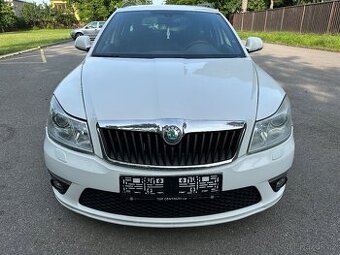Škoda Octavia 2.0TDI 6.kvalt rv.2011 po rozvodech,serviska