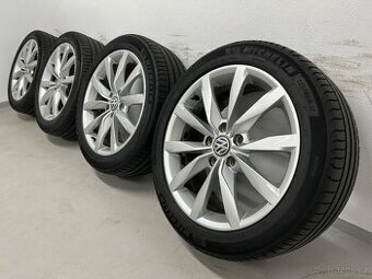 Letní alu kola VW Golf 225/45 R17