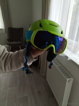 Lyžařská helma dětská