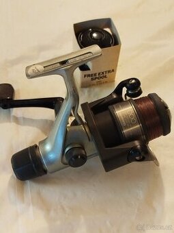 RYBÁŘSKÝ NAVIJÁK SHIMANO ALIVIO 1000R + NC - 1