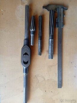 Vratidlo Kinex 5,5-14,5 , frézky, posuvné měřítko 300 mm