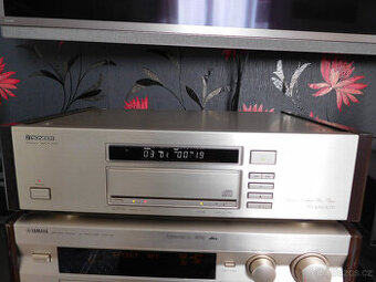 CD přehrávač - Pioneer PD-2000 LTD