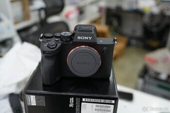 Nový SONY A7 IV