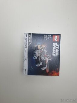 Millenium Falcon Microfighter 75295