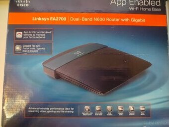 Cisco Linksys EA2700 (Dual-Band N600 Router with Gigabit) - 1