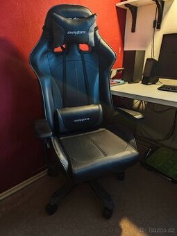 DXRacer KING