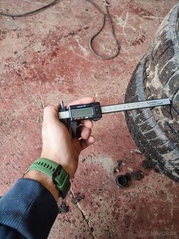 Zimní pneu 185/60R14 - 1