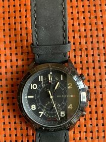 hodinky Tommy Hilfiger