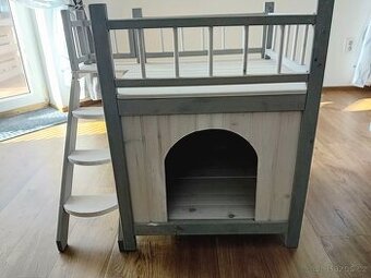 Domeček pro domácího mazlíčka  + pelíšek