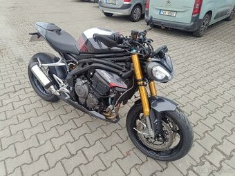 Triumph Speed Triple 1200 RS