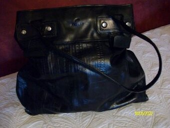 černá kožená kabelka PATERS