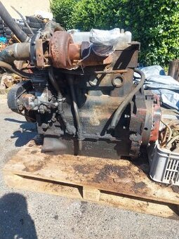 Motor zetor crystal 8002