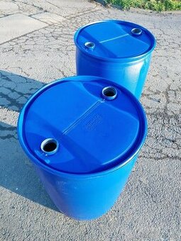 Bečka plastová 200l