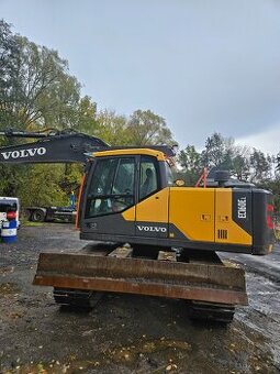 Pásový bagr Volvo EC160 e