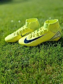 Prodám kopačky Nike Zoom Air Superfly 10 PRO
