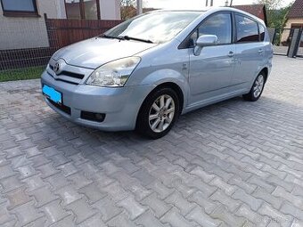 Toyota Corolla Verso, 2.2 D-4D 100kw, 7 míst