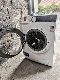 Zánovní pračka TOP stav Zn. AEG 7000 ProSteam v záruce