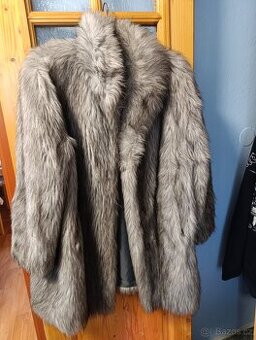 UMĚLÝ KOŽICH VEL. L