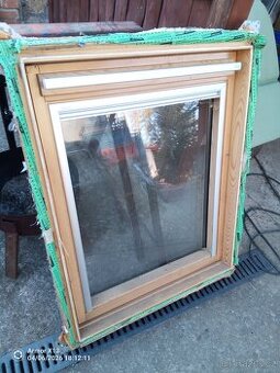 Střešní okno Velux