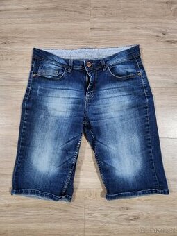 Capri džínové kraťasy