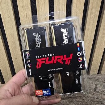 Kingston FURY 32GB KIT (2x16GB) DDR5 6000MT/s CL30 Beast Bla