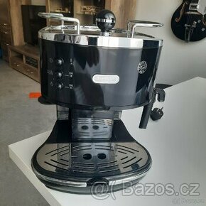 Pákový kávovar Delonghi ECO 311 pěkný