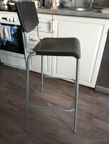 Barová židle SANDSBERG / STIG ke kuchyňské lince top stav