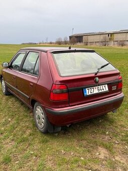 Škoda Felicia 1.3 55 kW – klimatizace, el. okna, bez koroze