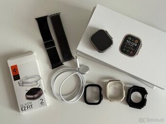 Apple Watch Ultra 2 - přírodní titan