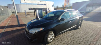 Prodám Renault ročník 2010 - 1