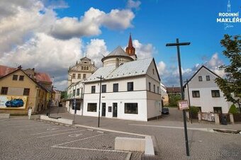 Pronájem slunného bytu 2+1, Nová Paka - 1