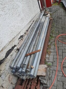 Prodám sloupky pozink starší - 1