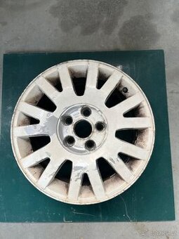 Alu kola R16