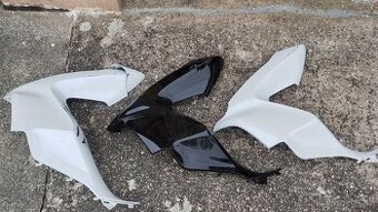 3xLeva kapota honda pcx 125 model 2018-20 na opravu - 1