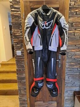 Motokombineza