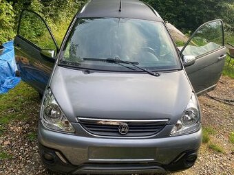 Aixam crossover S8 2012