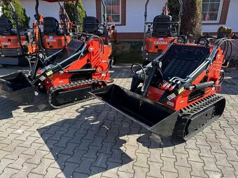 Smykový nakladač, pásový mininakladač 890 kg