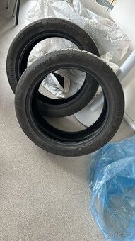 Prodám 2x LETNÍ pneu Continental 235/45 R18 WXL