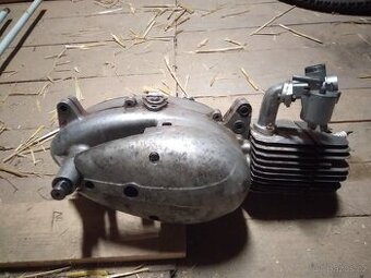 Jawa pionyr motor 05