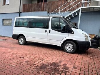 Ford Transit 9 míst 2.2 TDCi 81 kw