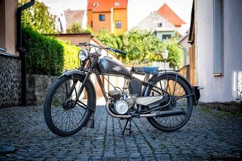 ČZ 98 ''LEVOSTRANNÁ''