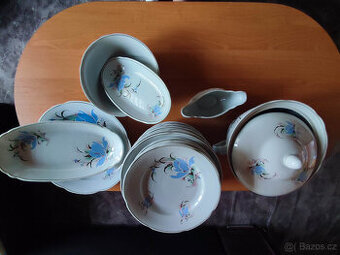 Sada jídelniho porcelánu